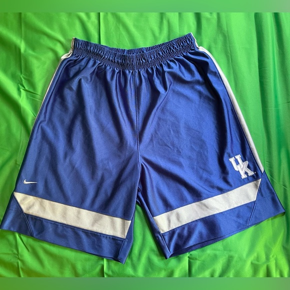 Nike Other - NIKE UNIVERSITY OF KENTUCKY BASKETBALL SHORTS. Old school